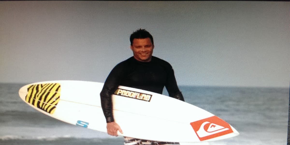Ryan Ragan surfing