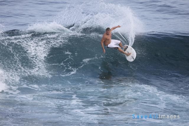 More Surfing — photo 49