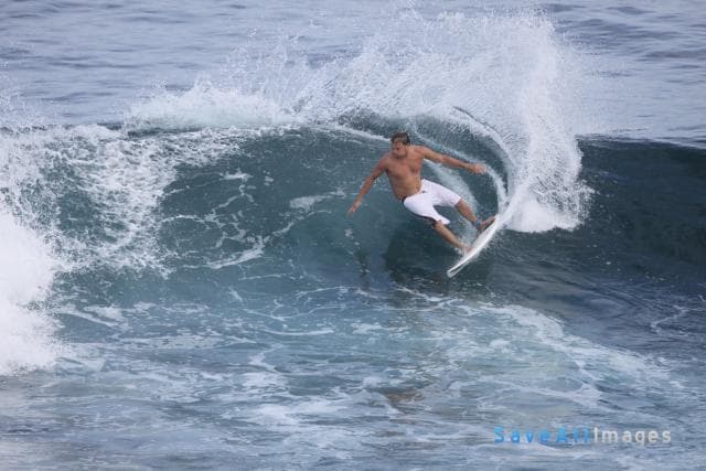 More Surfing — photo 48