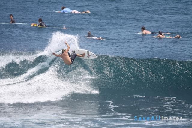 More Surfing — photo 10