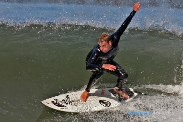 More Surfing — photo 1
